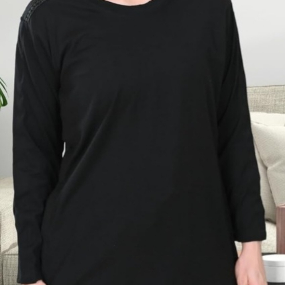 Black Long Sleeve Shirt with Shoulder Snaps
